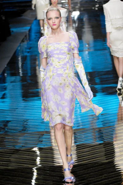 Look 14